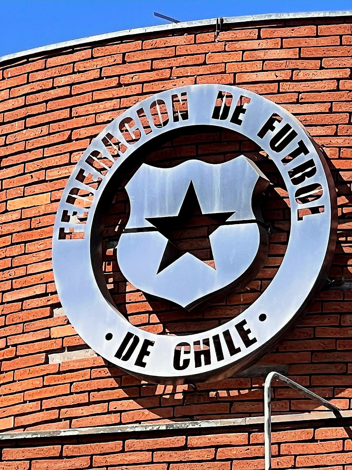 Letrero de acero genérico